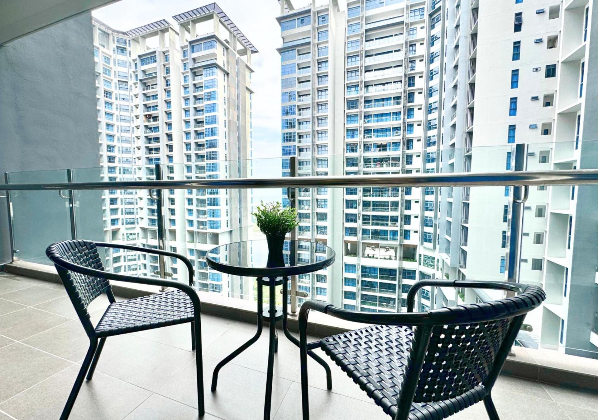Atlantis Residence L Luxury 3Br L 8-12Pax L Jonker St L City Centre By Jay Stay Malacca Exterior photo